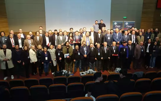 Kayseri'de medya zirvesi! TİGAD çalıştayında usta isimler gençlerle buluştu