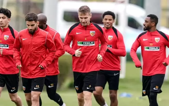 Kayserispor, Kasımpaşa Maçında 4 Oyuncusundan Yoksun