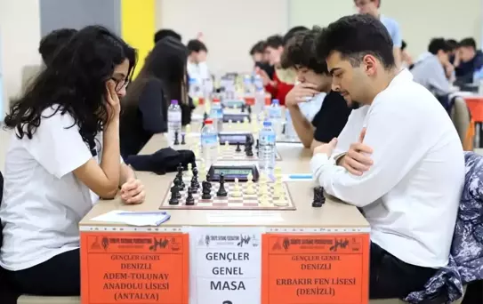 Satranç grup şampiyonası heyecanı Denizli'de yaşandı