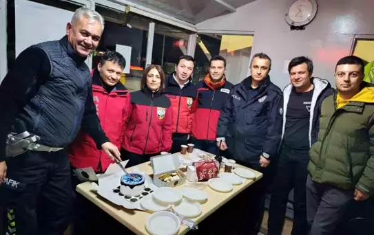 Polis Haftası'nda AKUT'tan Ziyaret
