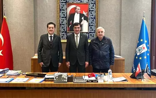 Kütahya Belediye Başkanı Kahveci, Dernek Temsilcilerini Ağırladı
