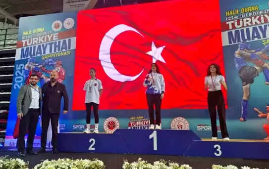 Bitlisli Sporcular Muaythai'de Başarı Kazandı