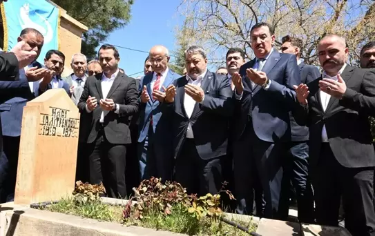 Eski Malatya Belediye Başkanı Hamit Fendoğlu anıldı