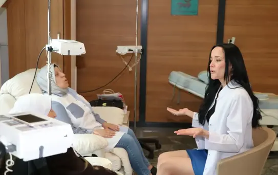 Kansere İnat Kahkaha Terapisi