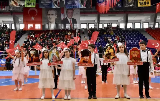 Karadeniz'de 23 Nisan Ulusal Egemenlik ve Çocuk Bayramı törenlerle kutlandı