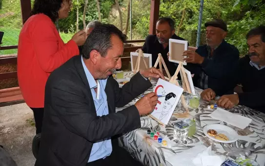 Öğrencilerden Gazze'ye Renkli Destek