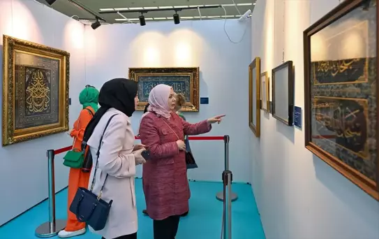 Uluslararası İslam Sanatları Fuarı'nda Hüsn-ü Hat Sergisi