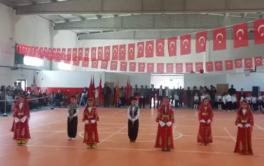 Sivrice'de 23 Nisan Coşkusu