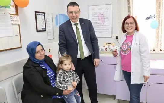 Aşı Haftası Yürüyüşü Trabzon'da Gerçekleşti