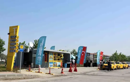 Nilüfer'de Modern Taksi Durağı Hizmete Açıldı