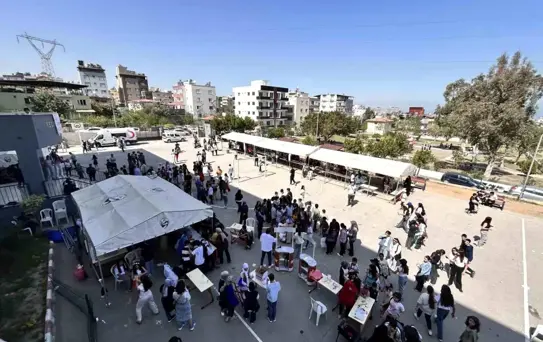 İskenderun'da Coşkulu Bahar Şenliği