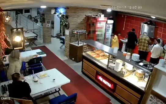 Küçük Çocuğun Hayatı Kurtarıldı
