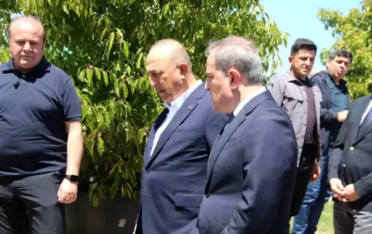 Azerbaycan Dışişleri Bakanı'ndan Taziye Ziyareti
