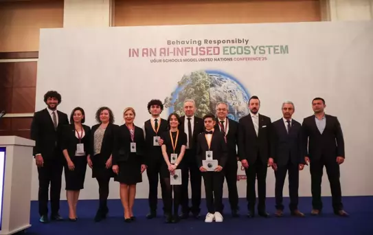 Yapay Zeka Temalı MUN Konferansı Başladı