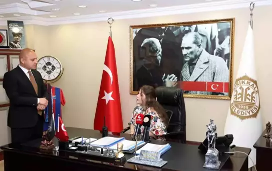 Kırıkkale'de 23 Nisan Coşkusu: Temsili Başkanlık Öğrenciye Devredildi