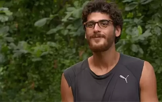 Yiğit Poyraz Survivor'a veda etti! Sevgilisinden olay tepki geldi