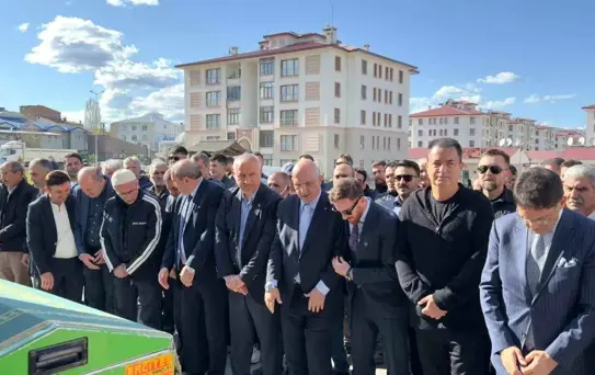 Necdet Ilıcalı Son Yolculuğuna Uğurlandı