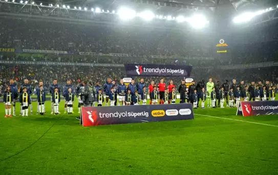 Fenerbahçe, Başakşehir ile Karşılaşıyor