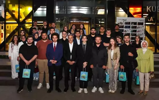 Başkan Alemdar, Gençlerle Bir Araya Gelerek Gelecek Hedeflerini Paylaştı