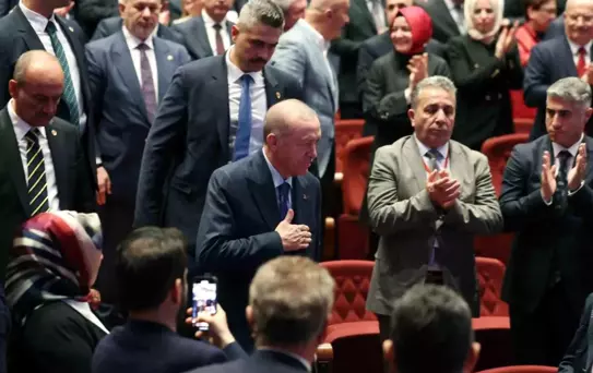 Cumhurbaşkanı Erdoğan: 'İster töre, ister gelenek, ister güncel akım bahanesiyle olsun evliliğin zorlaştırılmasını asla doğru bulmuyoruz'