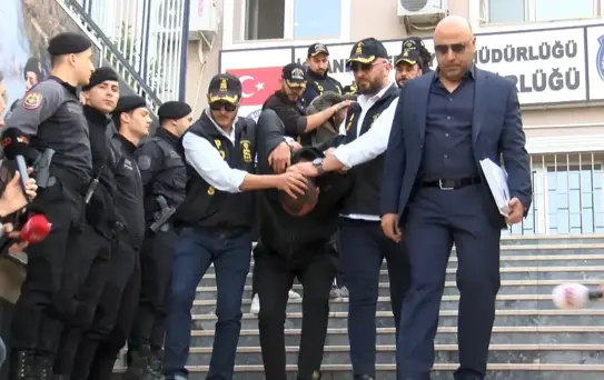 Şişli'de Cinayet: Rüstem E. ve Arkadaşları Adliyeye Sevk Edildi