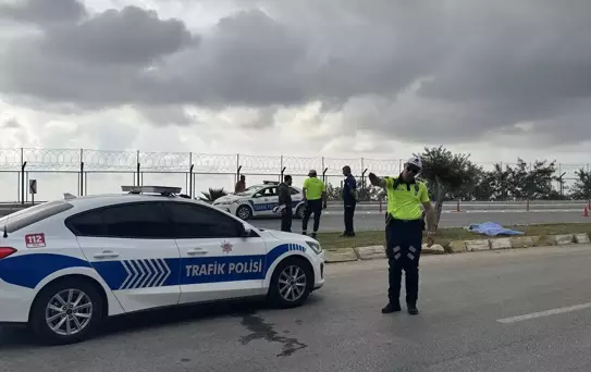 Antalya'da Motosiklet Kazası: Sürücü Hayatını Kaybetti