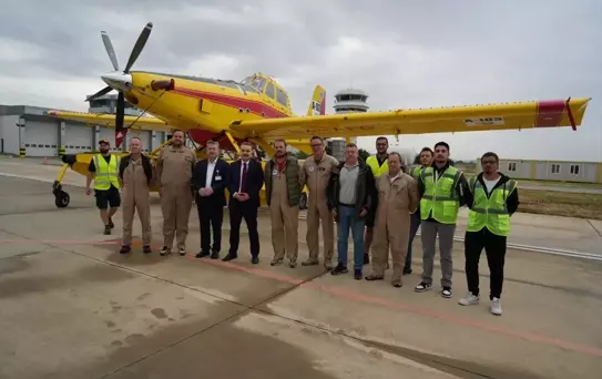 Edremit'te Yangınla Mücadele İçin Uçaklar Görevde