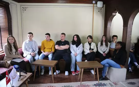 Edirne'de 'Türk Dış Politikasında Balkanların Yeri ve Önemi' söyleşisi düzenlendi