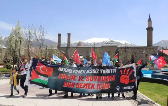 Erzurum'da Sağlıkçıların Gazze Protestosu