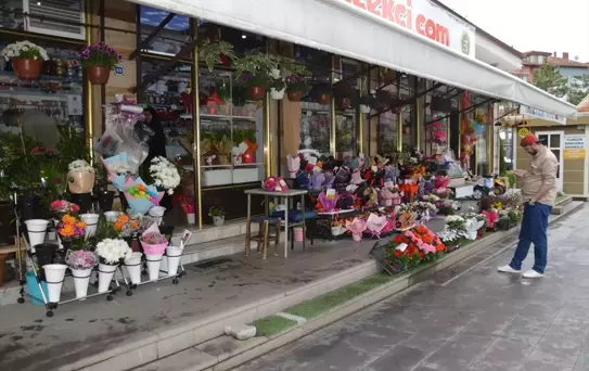 Havza'da Anneler Günü Yoğunluğu