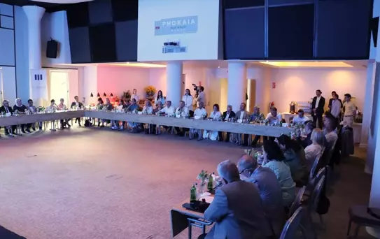 İzmir Turizmi Sorunlarla Mücadele Ediyor
