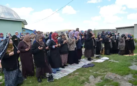 Şabanözü'nde Yağmur ve Şükür Duası