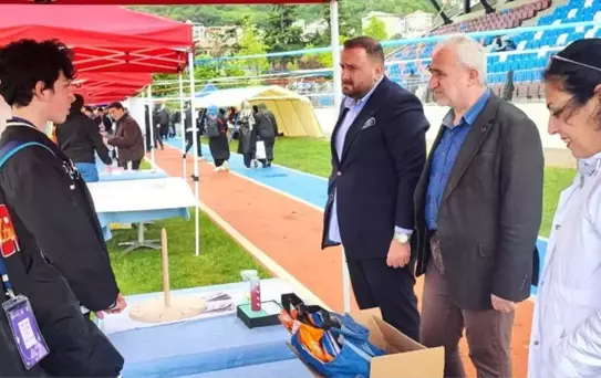 Ortahisar'da TÜBİTAK Bilim Fuarı Düzenlendi