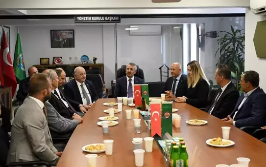 Vali Sezer'den Çiftçiler Günü Ziyareti