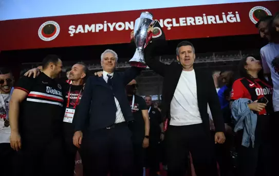 Gençlerbirliği Süper Lig'e Yükseldi