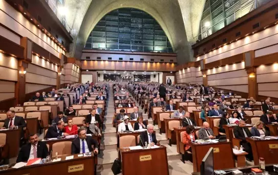 Başkan Candaroğlu'ndan Sazlıdere Barajı ve Konut Projeleri Hakkında Açıklamalar