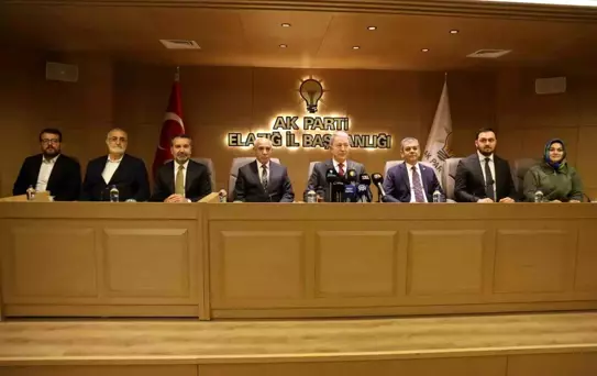 (2) TBMM Milli Savunma Komisyonu Başkanı Akar: 'Bizim hedefimiz bu zamana kadar sadece ve sadece teröristler olmuştur'