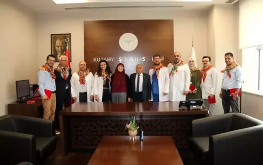 Başkan Namaz Hastane Çalışanlarına Teşekkür Etti