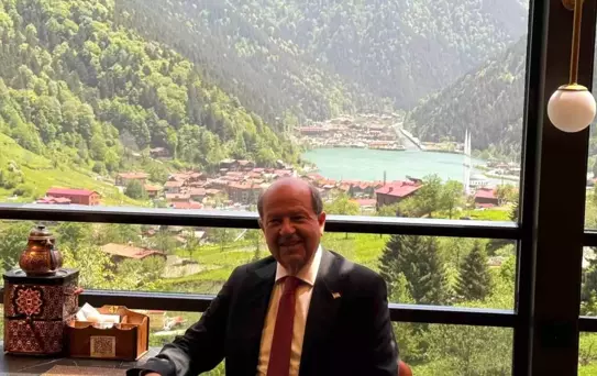 Ersin Tatar Uzungöl'de