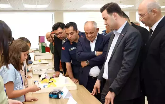 Yahyalı'da Robotik Kodlama ve Teknoloji Zirvesi Düzenlendi
