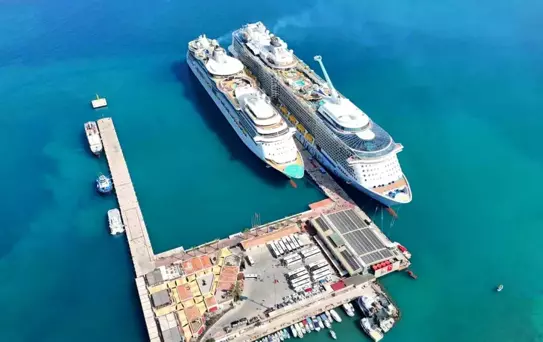 Kuşadası'na Büyük Kruvaziyer Ziyareti