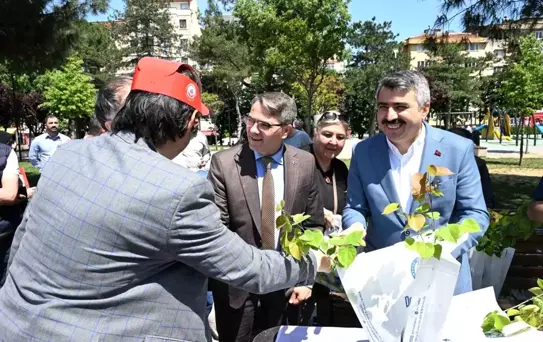 Yıldırım'da 'Ailemiz Geleceğimiz' Yürüyüşü Düzenlendi