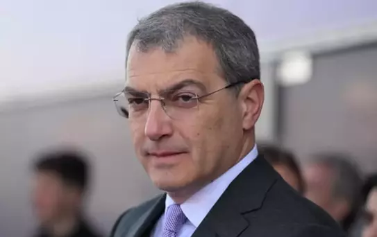Damien Comolli'den açıklama: Opsiyonunu kullanmayacağız, Fenerbahçe'ye dönecek''