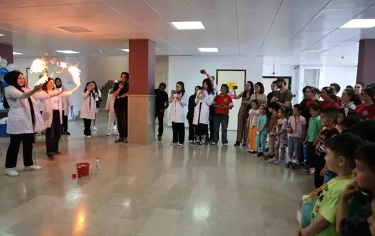 Düzce'de Fen Eğitimi Sergisi Açıldı