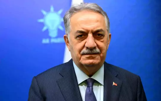 Yeni Anayasa Çalıştayı Başladı