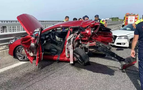 Kocaeli'de Zincirleme Kaza: 5 Yaralı