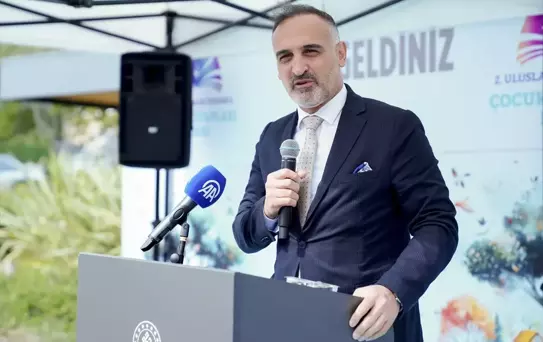 İstanbul'da Çocuk Kitapları Fuarı Açıldı