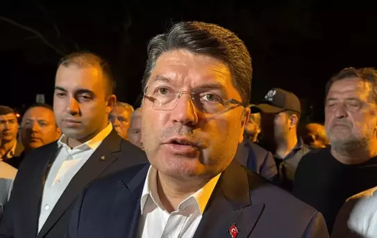Adalet Bakanı Tunç, orman yangınlarına ilişkin konuştu Açıklaması