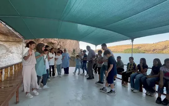 Öğrencilerden Kızılin Kanyonu'na Gezi