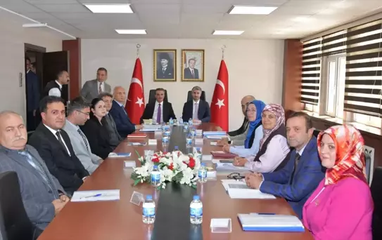 Aile ve Sosyal Hizmetler Bakan Yardımcısı Tarıkdaroğlu, Gümüşhane'de ziyaretlerde bulundu